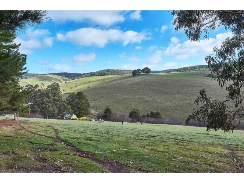 25 Chapel Hill Road, Ashbourne SA 5157