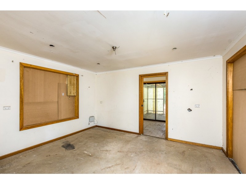 16 Stephens Avenue, Strathalbyn SA 5255