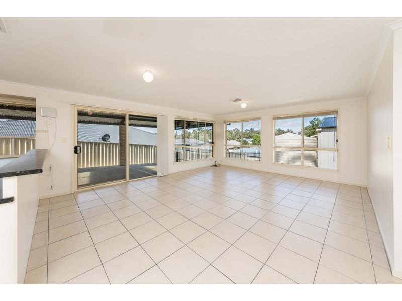 2 Fairweather Drive, Strathalbyn SA 5255