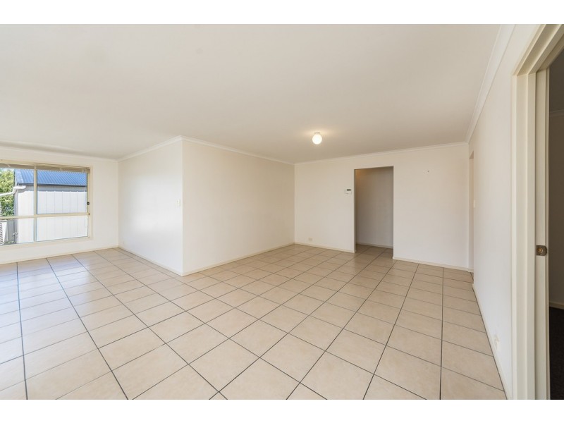 2 Fairweather Drive, Strathalbyn SA 5255