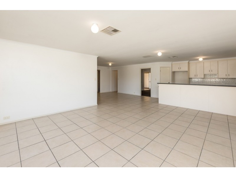 2 Fairweather Drive, Strathalbyn SA 5255