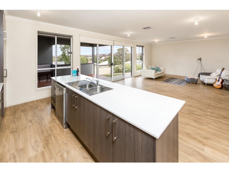 14 Jarrett Street, Strathalbyn SA 5255