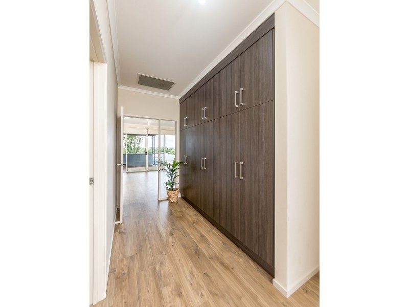 14 Jarrett Street, Strathalbyn SA 5255