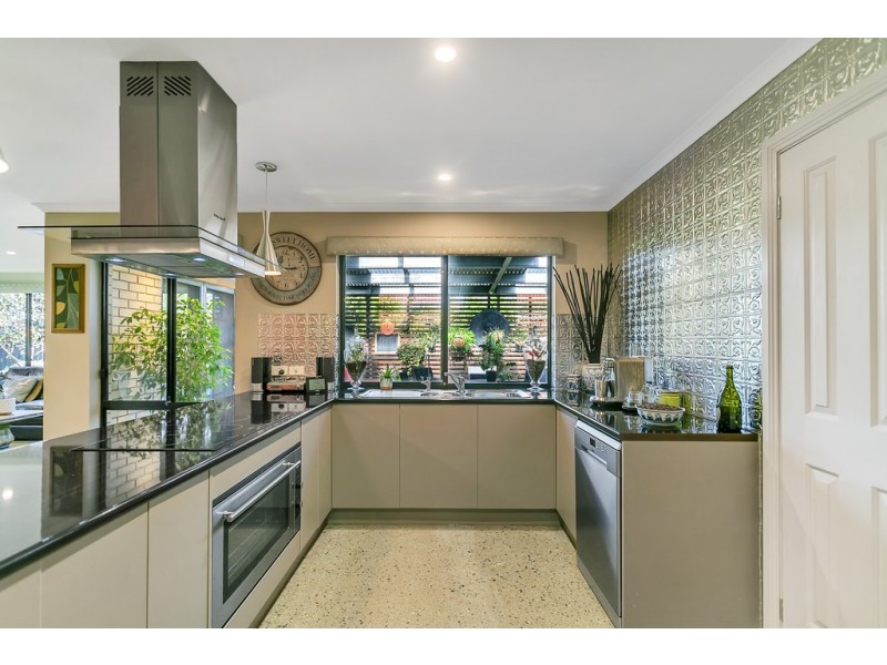 15 Berwick Crescent, Strathalbyn SA 5255