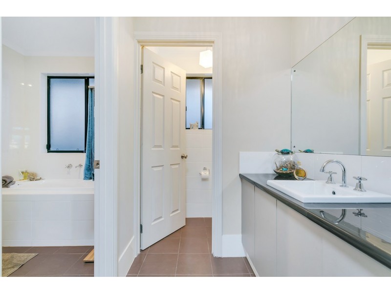 15 Berwick Crescent, Strathalbyn SA 5255