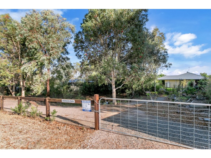 15 Berwick Crescent, Strathalbyn SA 5255