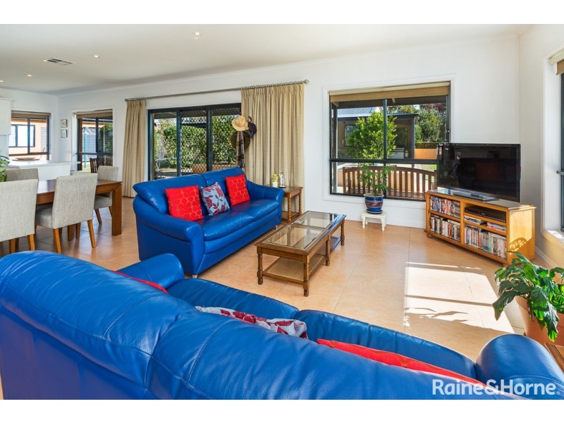 94 Moore Road, Strathalbyn SA 5255