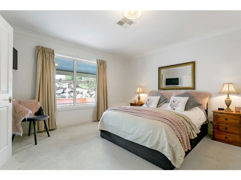 28 Phillips Hill Road, Bull Creek SA 5157