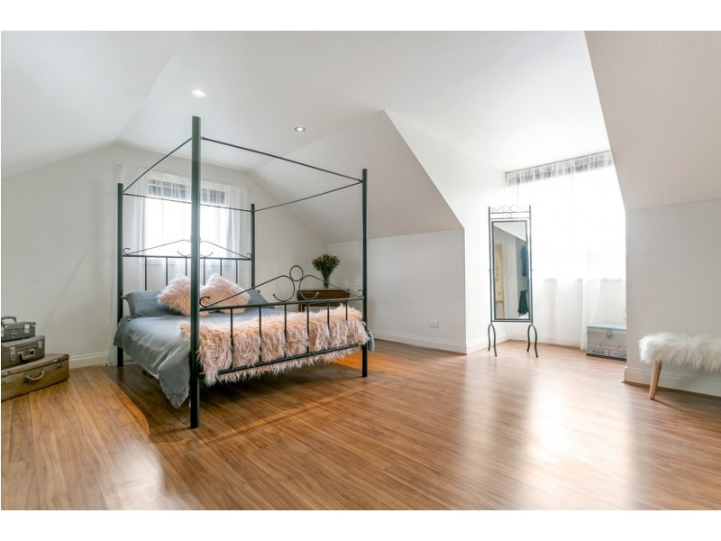 28 Phillips Hill Road, Bull Creek SA 5157