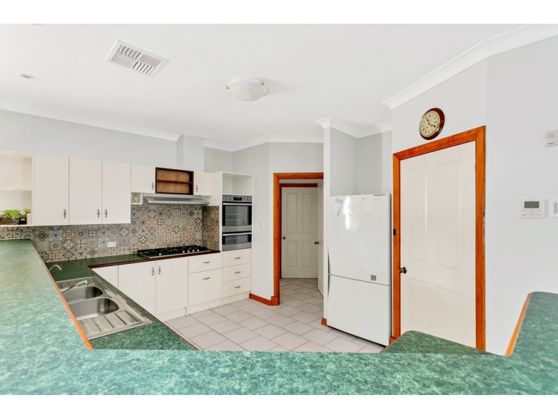 25 Berry Smith Drive, Strathalbyn SA 5255