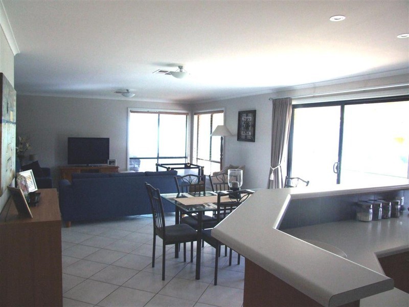 25 Strathmont Drive, Strathalbyn SA 5255