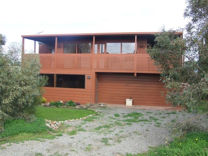 18 Watson Street, Milang SA 5256