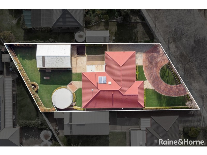 11 Parker Avenue, Strathalbyn SA 5255