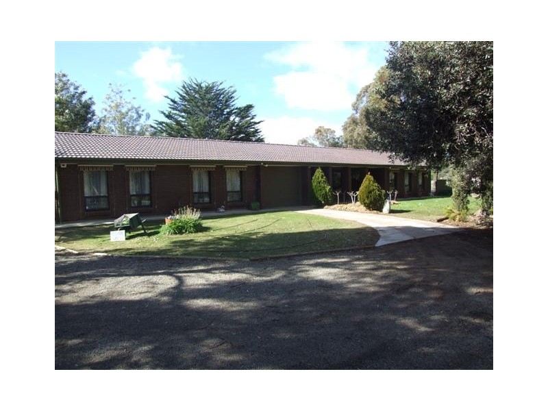 41 Adelaide Road, Strathalbyn SA 5255