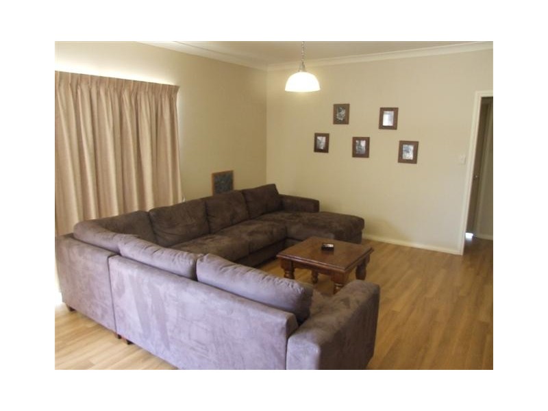 64 Hampden Way, Strathalbyn SA 5255