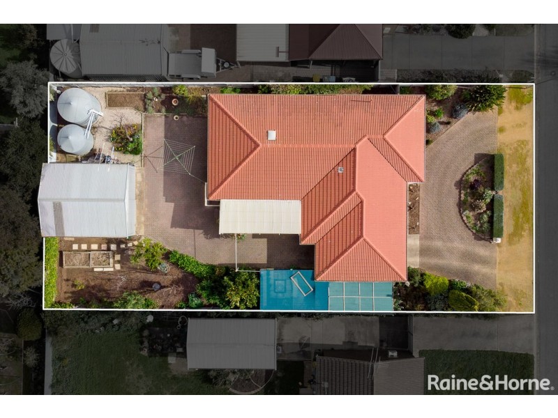 16 Liverpool Drive, Strathalbyn SA 5255