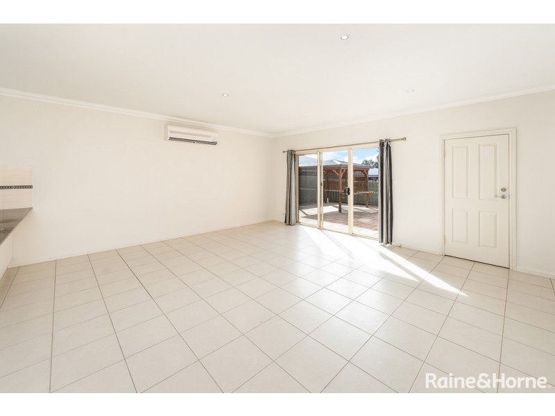 4/4 Caldwell Street, Strathalbyn SA 5255