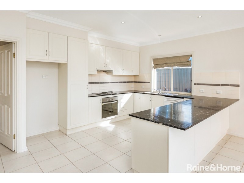 4/4 Caldwell Street, Strathalbyn SA 5255