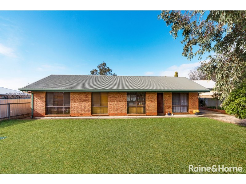 60 Ashbourne Road, Strathalbyn SA 5255