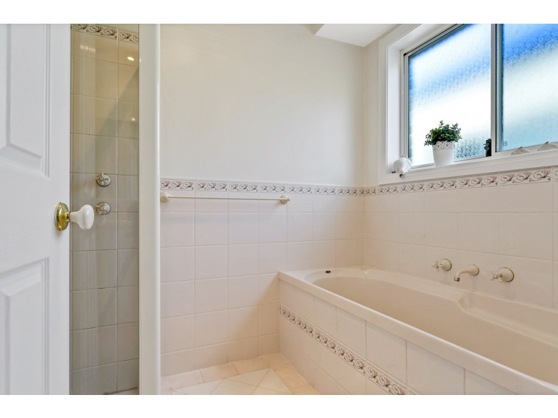 22 Gollan Avenue, Strathalbyn SA 5255