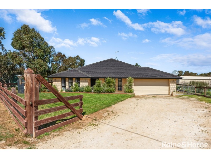 103 Cross Drive, Woodchester SA 5255