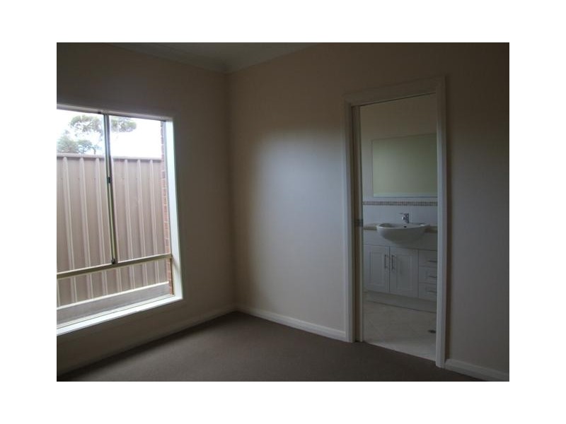 51 Way Street, Strathalbyn SA 5255