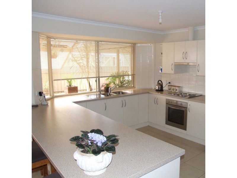 17 Elsie Drive, Strathalbyn SA 5255