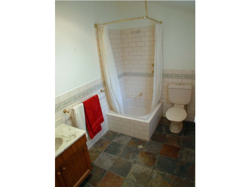 39 North Parade, Strathalbyn SA 5255