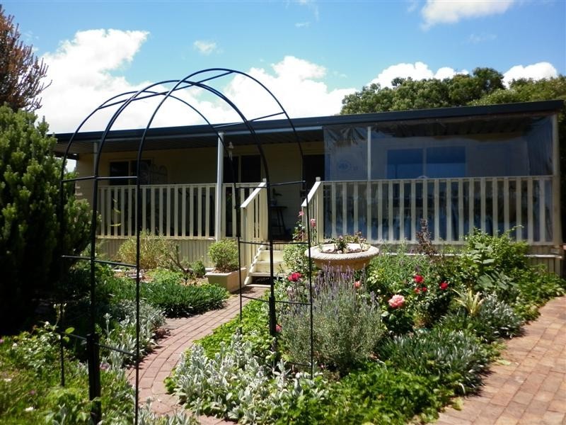 17 Watson Street, Milang SA 5256