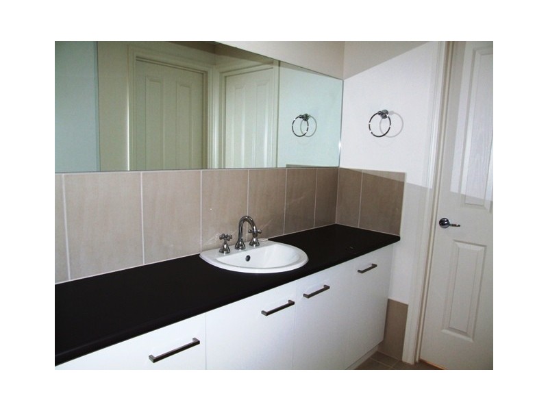 13 Field Drive, Strathalbyn SA 5255