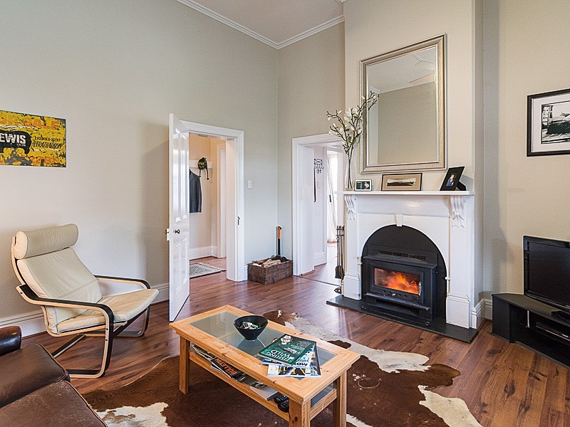 10 Rowe Street, Strathalbyn SA 5255