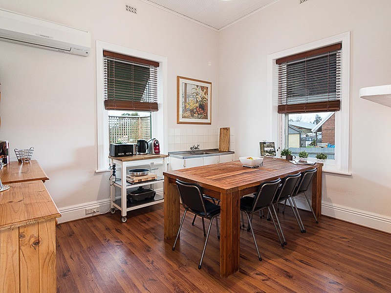 10 Rowe Street, Strathalbyn SA 5255