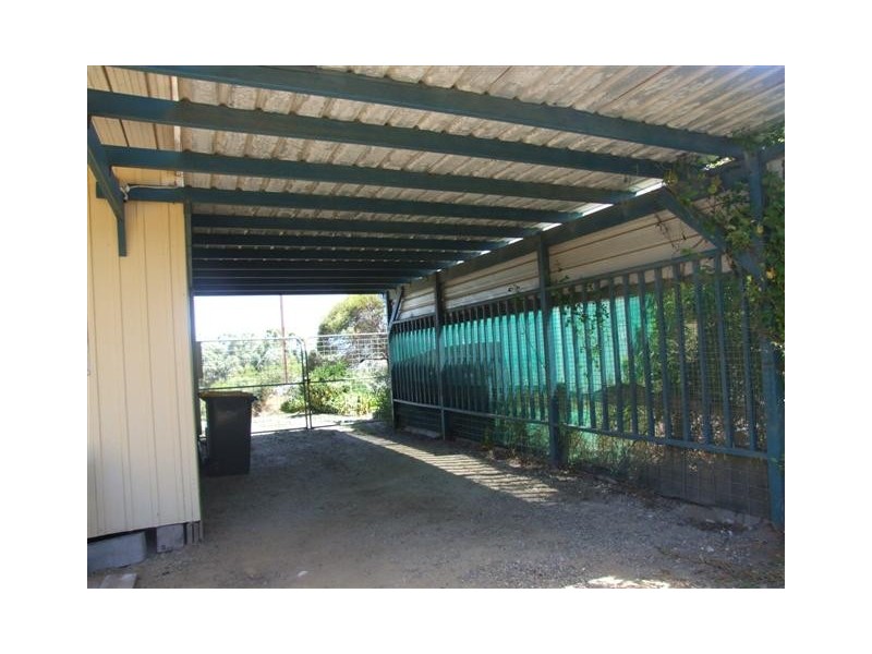 11 Shoreline Drive, Clayton SA 5256