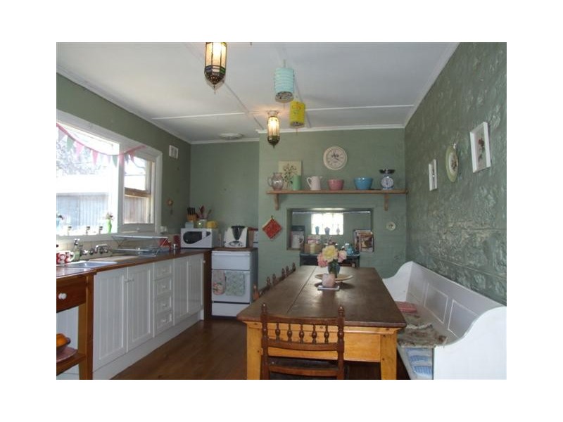 5 Parker Avenue, Strathalbyn SA 5255