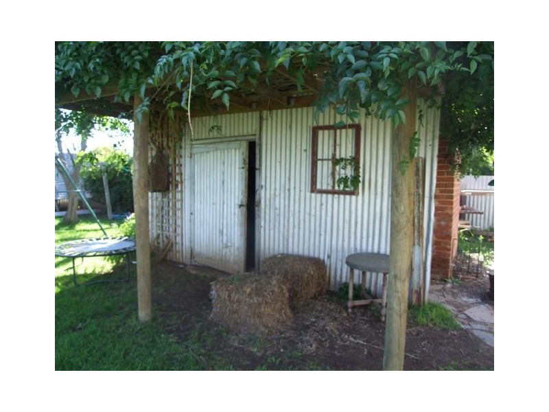 5 Parker Avenue, Strathalbyn SA 5255