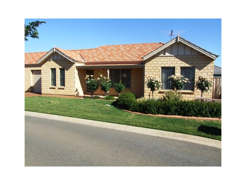 16/17 Edinburgh Road, “Twin Parks”, Strathalbyn SA 5255