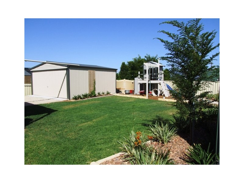 31 Brideson Road, Strathalbyn SA 5255