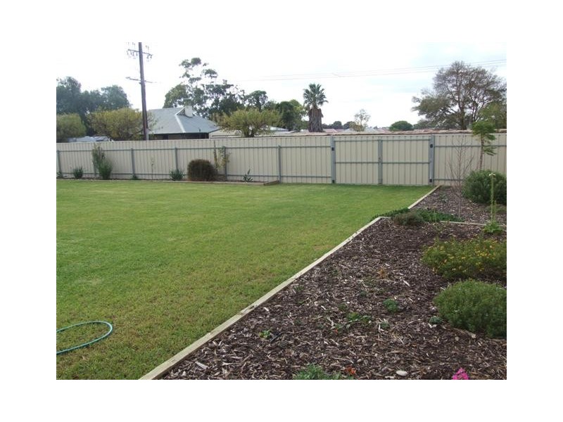 2 Elsie Drive, Strathalbyn SA 5255