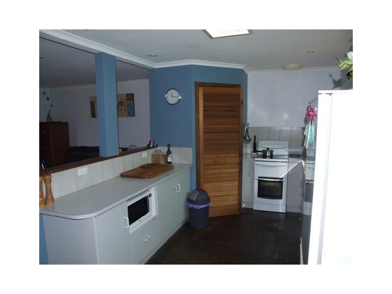 16 Edward Street, Strathalbyn SA 5255