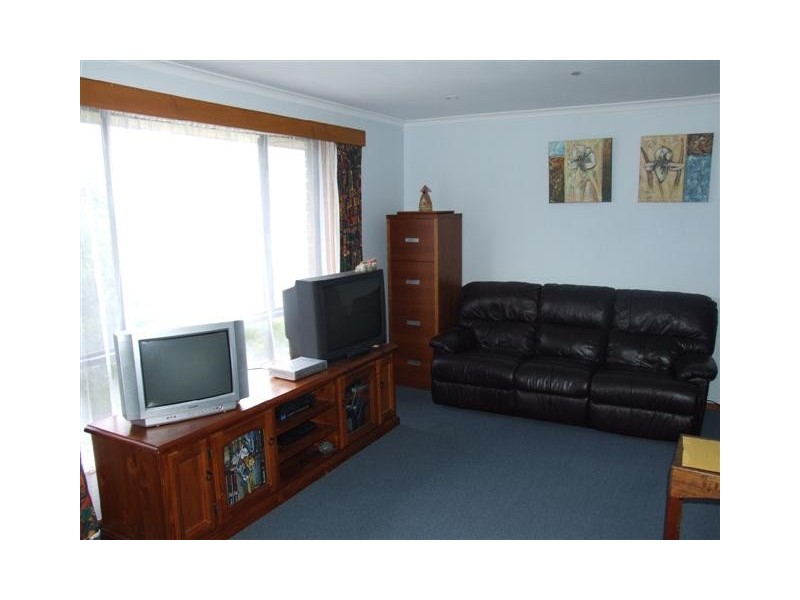 16 Edward Street, Strathalbyn SA 5255