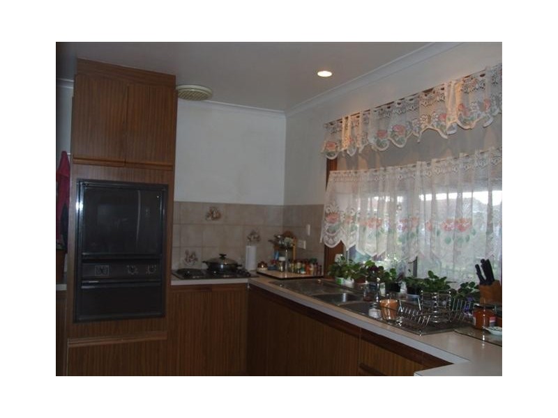 32 Hooper Road, Strathalbyn SA 5255