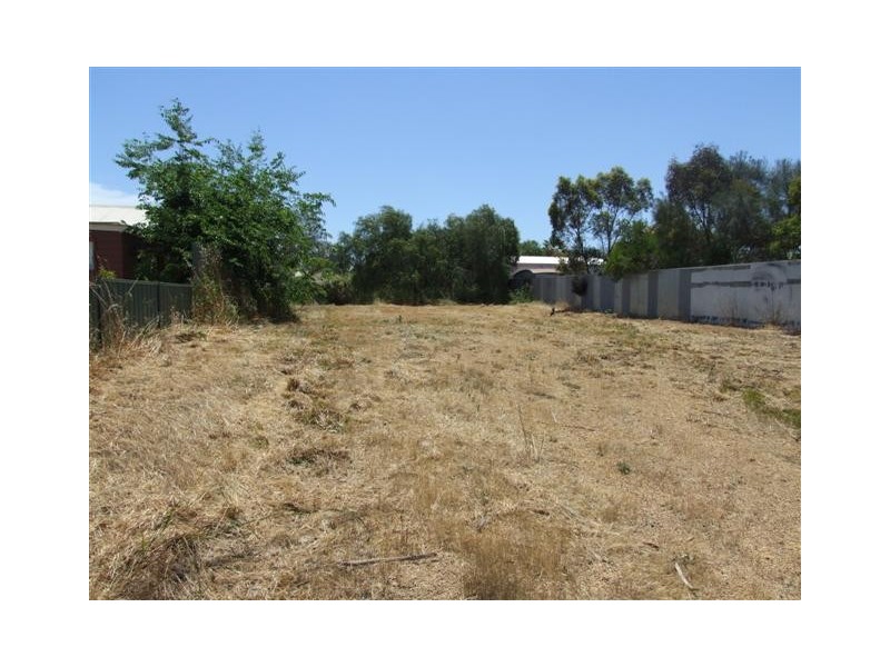 - 4 A Gollan Avenue, Strathalbyn SA 5255