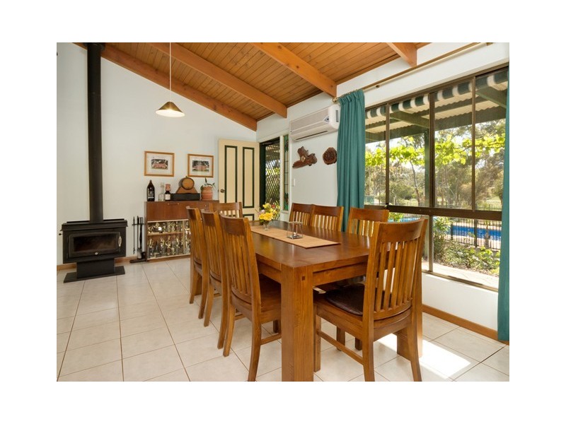 34 Meyers Road, Strathalbyn SA 5255