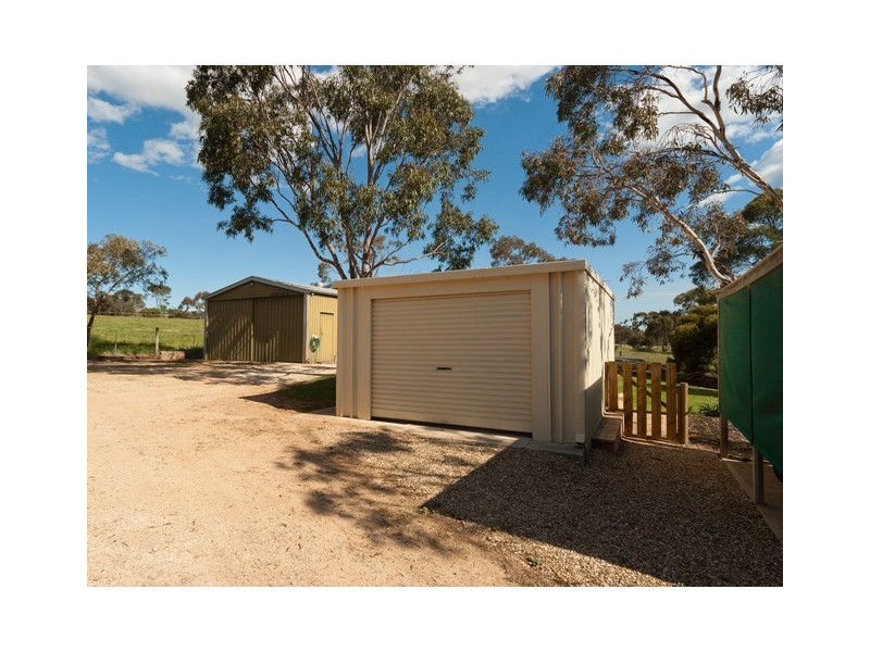 34 Meyers Road, Strathalbyn SA 5255