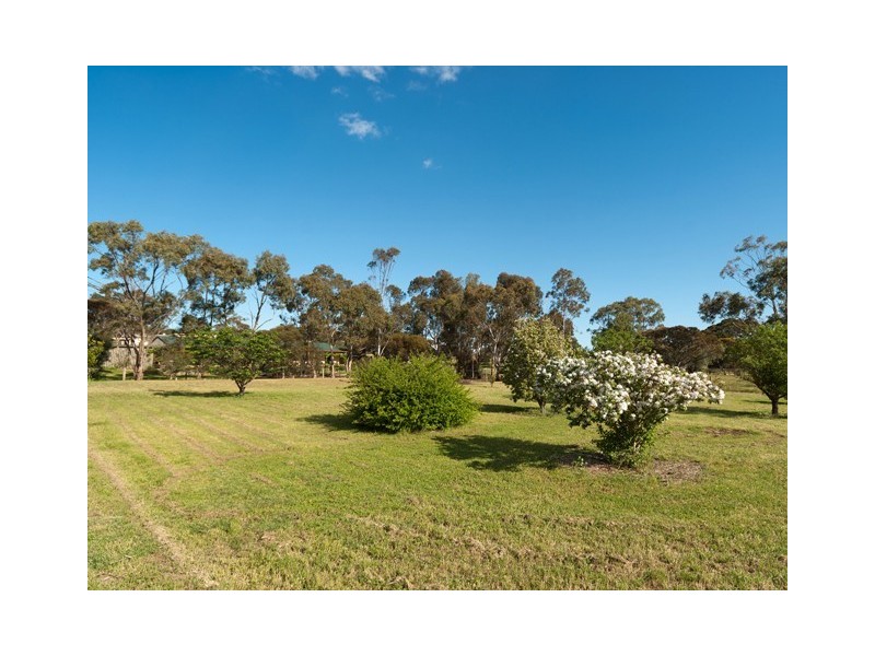 34 Meyers Road, Strathalbyn SA 5255