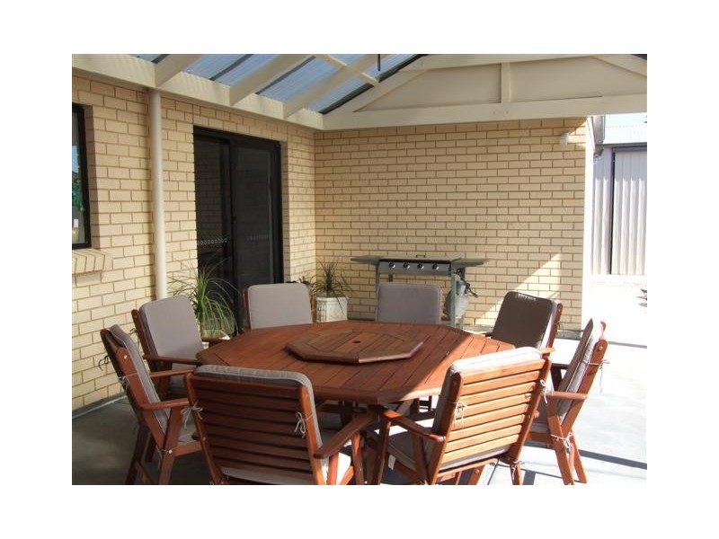 15 Elsie Drive, Strathalbyn SA 5255