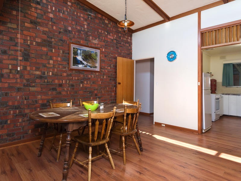 39 Marchant Road, Strathalbyn SA 5255