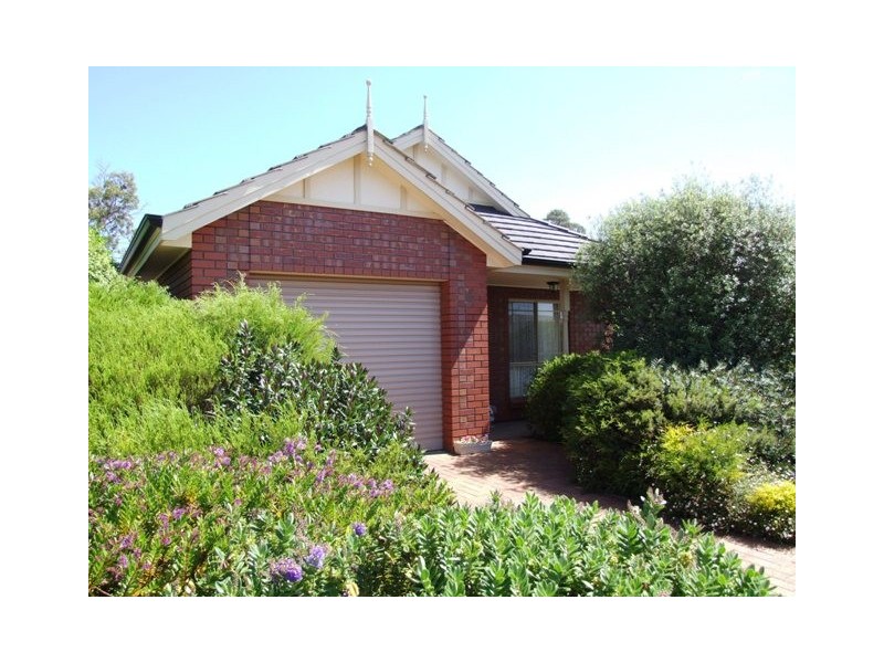 6 Edinburgh Grove, Strathalbyn SA 5255