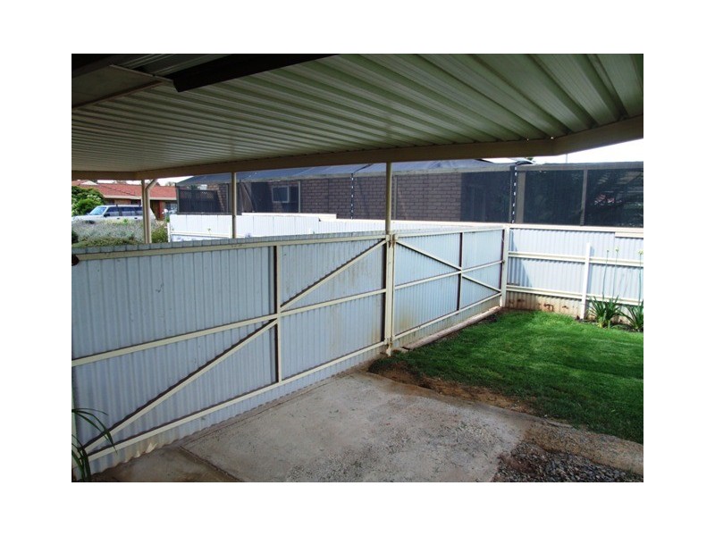 12 Liverpool Drive, Strathalbyn SA 5255