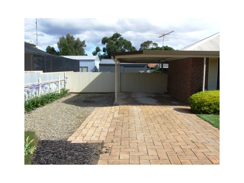 12 Liverpool Drive, Strathalbyn SA 5255